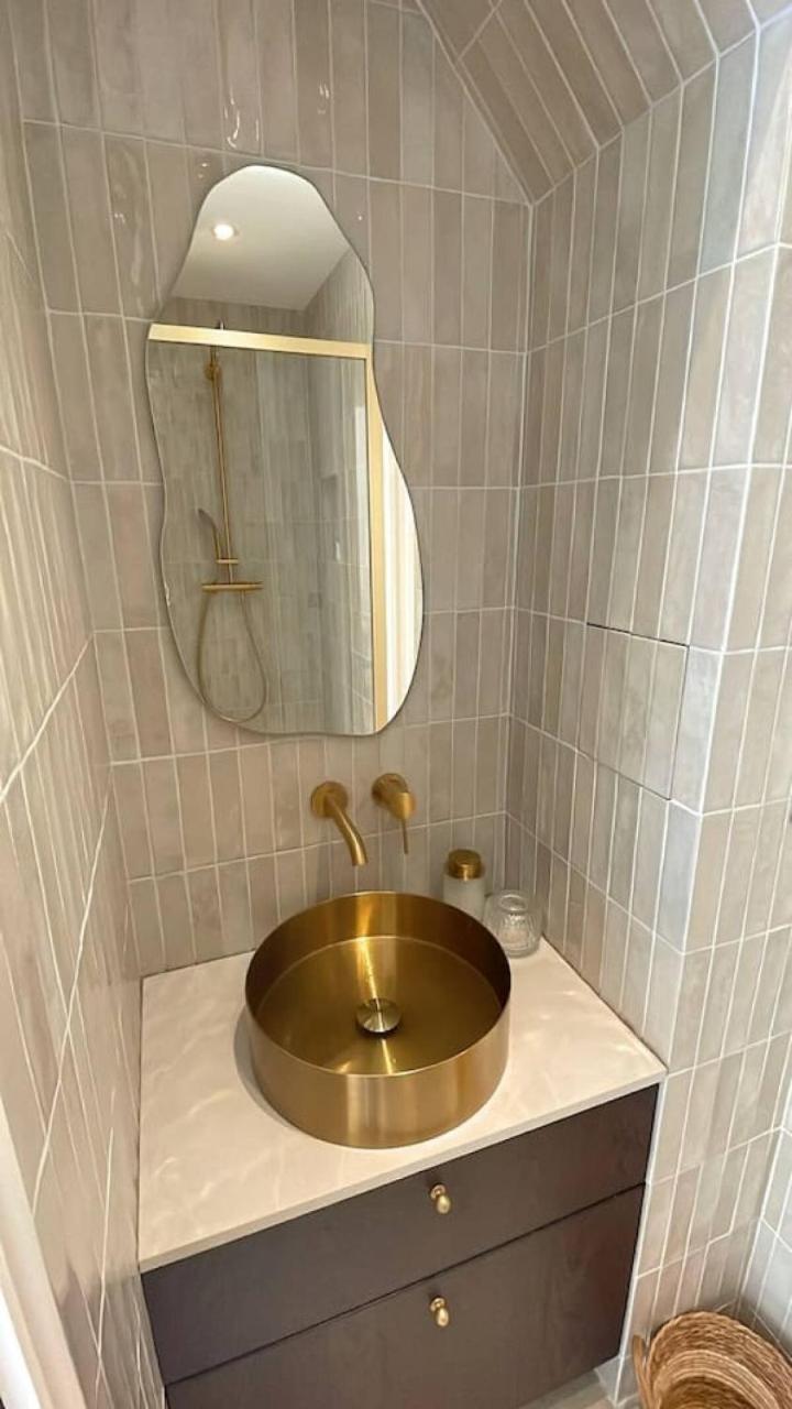 Apartment 4p 1br - Fully Renovated With Ac - Champs-elysees *