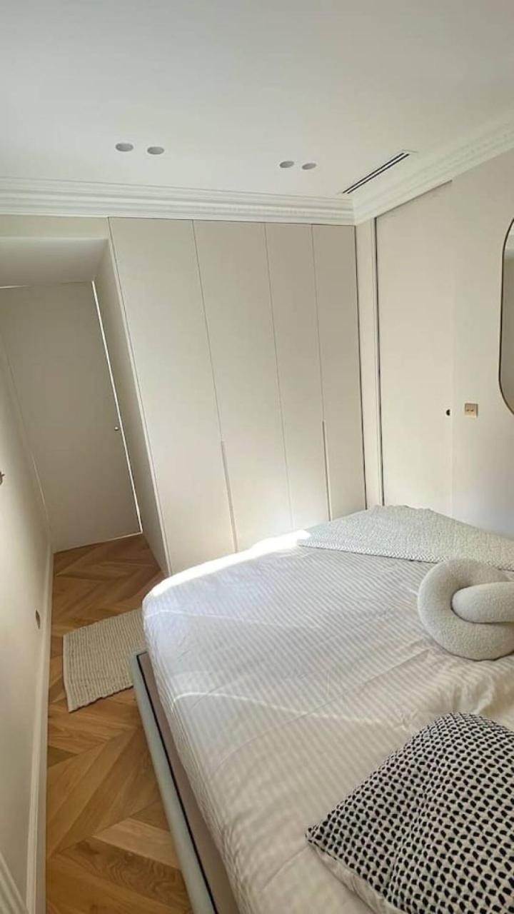 4p 1br - Fully Renovated With Ac - Champs-elysees Apartment Paris